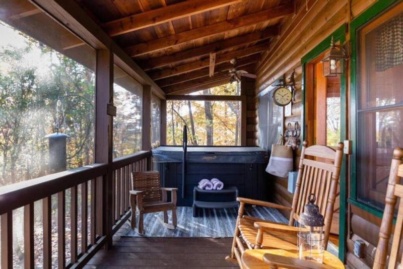 Mountain Time Cabin, Hot Tub, Fire Pit, Fireplace Villa บลูริดจ์ ภายนอก รูปภาพ